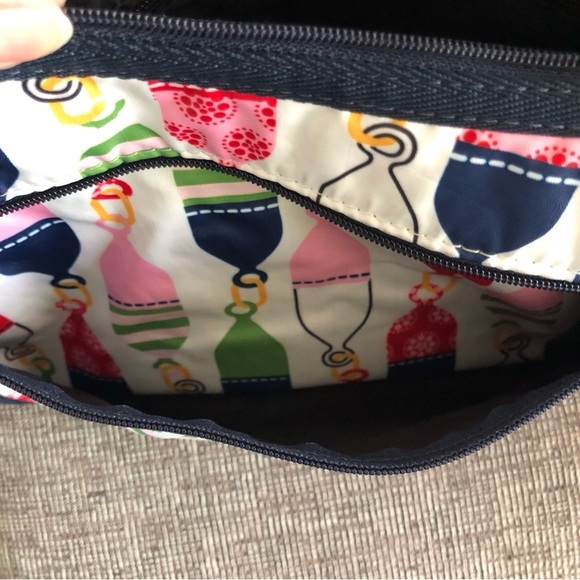 EUC LeSportsac Classic Hobo Bag in Nautical Buoy Pattern - Picture 4 of 7